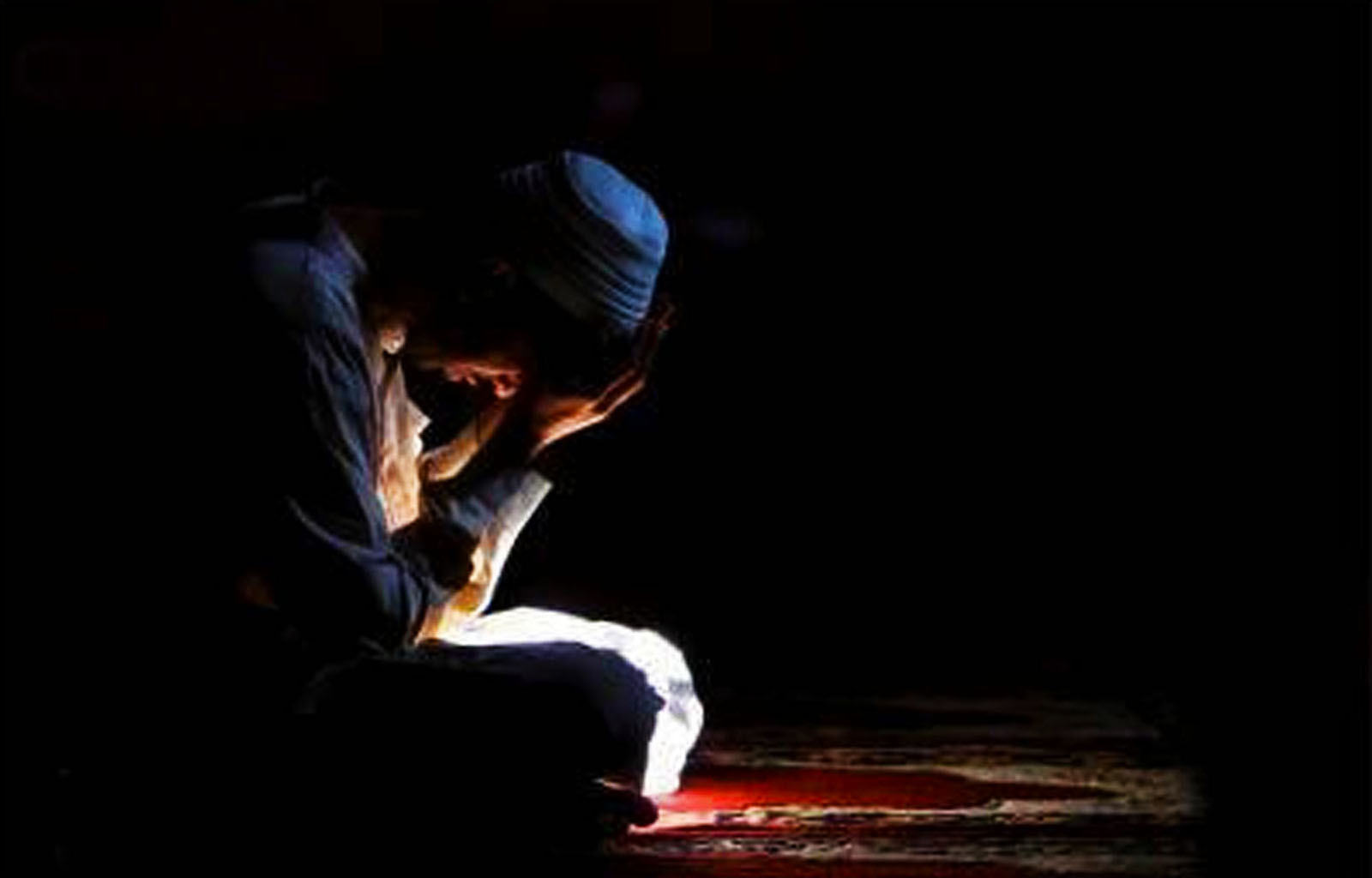 ilustrasi orang yang menyesali dosanya