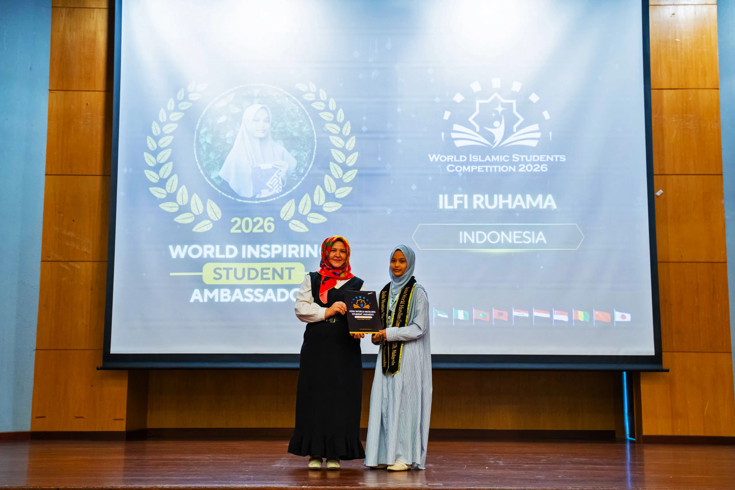 from puncak to global stage santri darqin buktikan quran is powerful 06