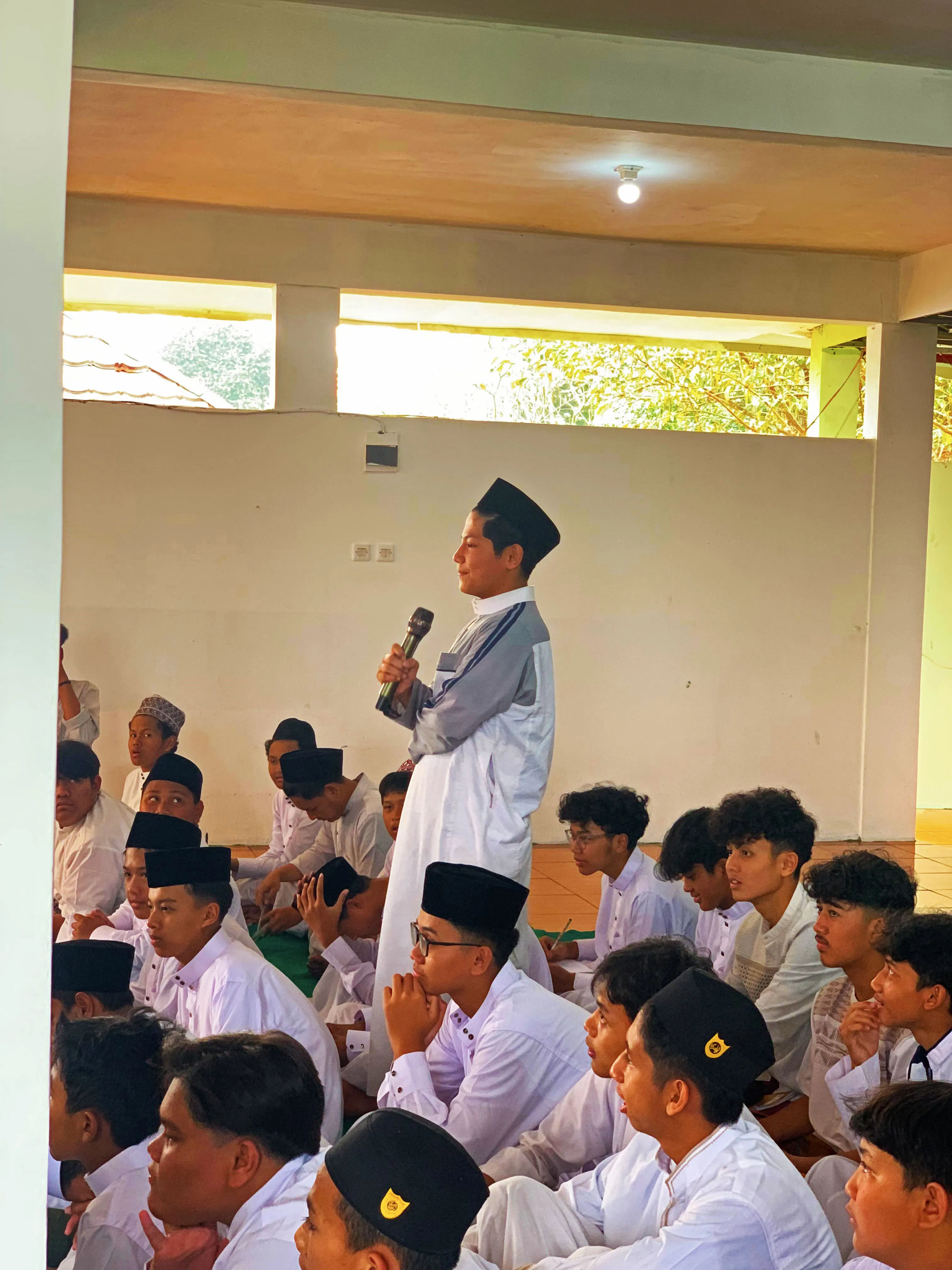 menjaga hati di era serba cepat 03
